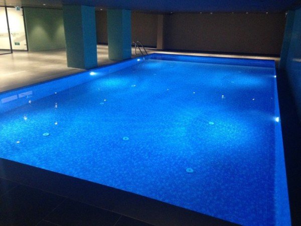 Prefabrik Dörtköşe Havuz  8X16 Mavi